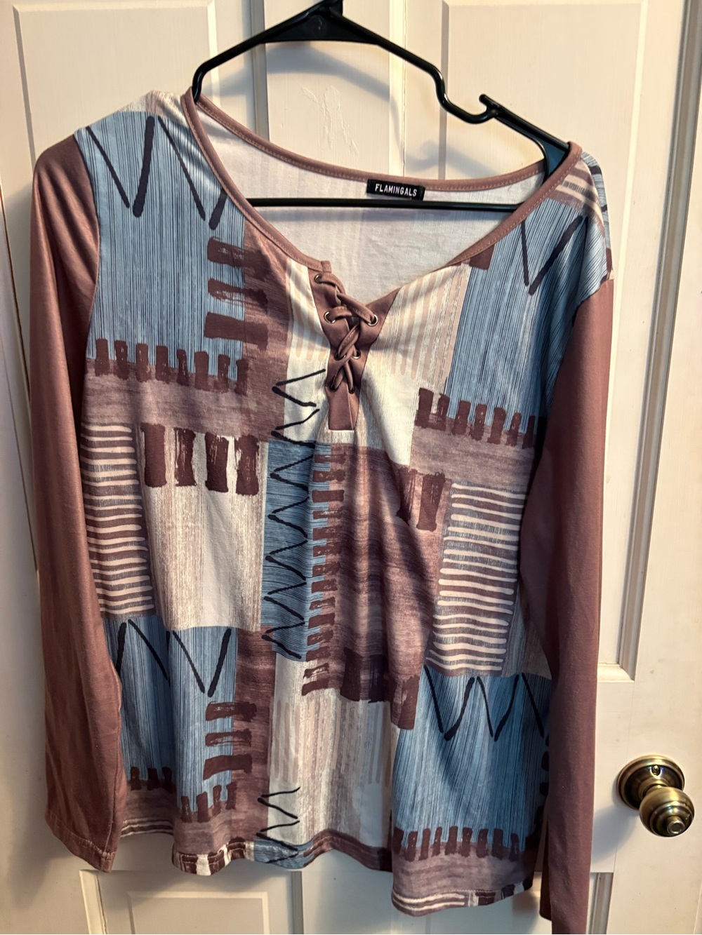 Women's Lace-Up Geometric Print Long Sleeve Top - Mauve Blue Flamingals